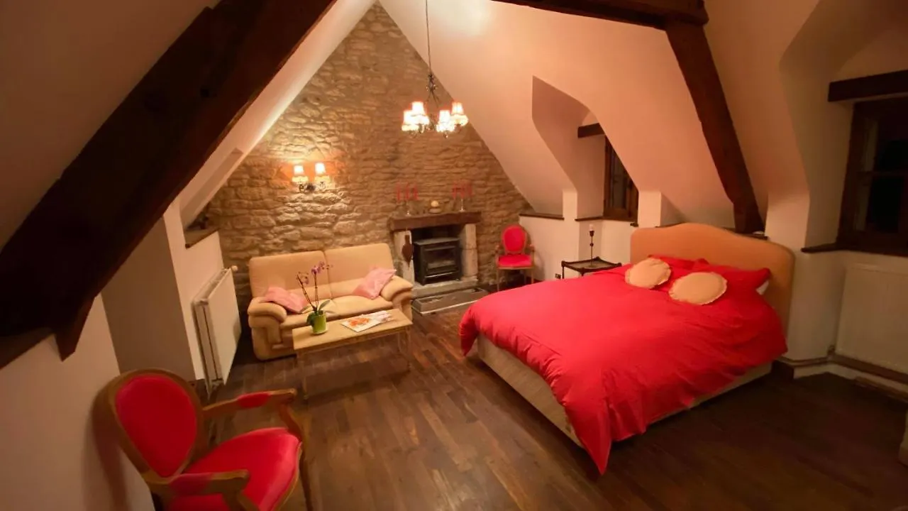Gite Le Petit Chateau *** Malguenac France